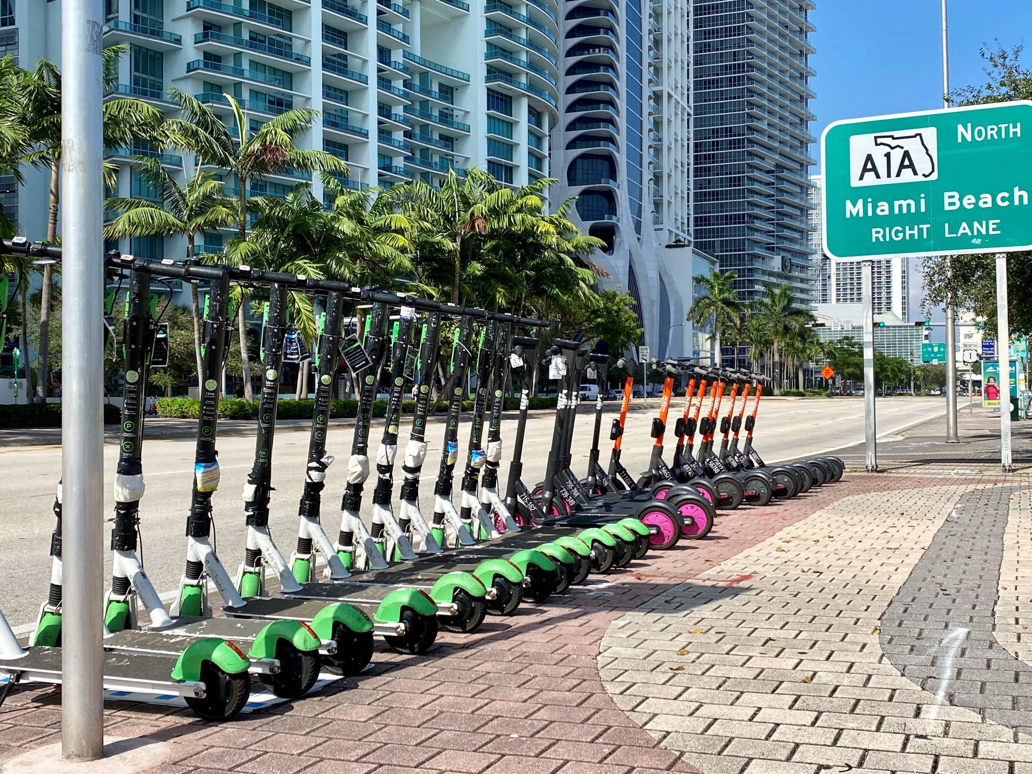 Hotel Indigo Miami Brickell By Ihg Екстер'єр фото